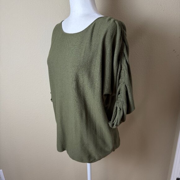 MAX STUDIO Olive Green Ruched Sleeve Knit Sweater Top Shirt Size Medium - Picture 4 of 7